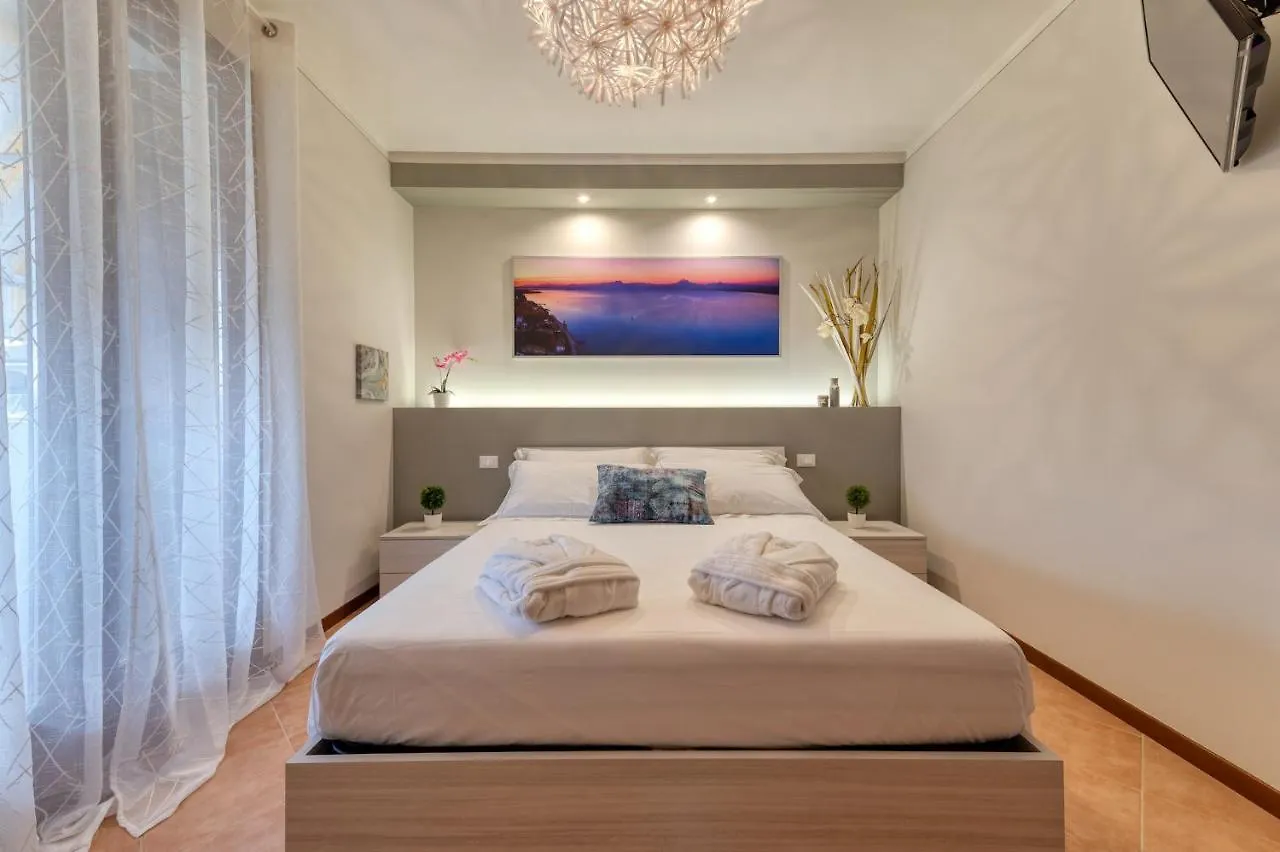 Wolf House - Sirmione Holiday