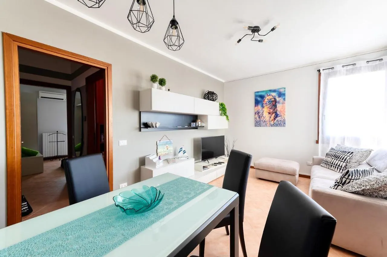 Wolf House - Sirmione Holiday 0*,