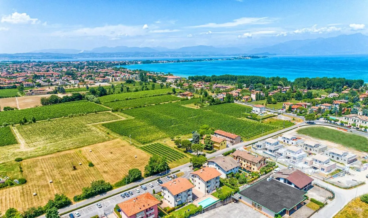 Wolf House - Sirmione Holiday location